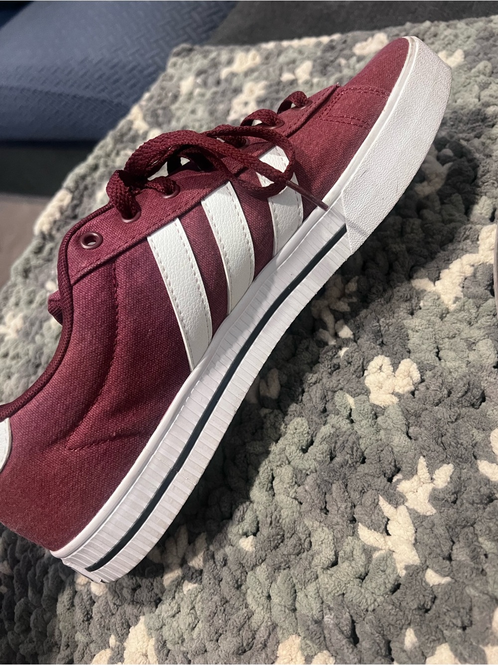 Adidas Daily 3.0 Canvas Sneakers Burgundy Maroon Men's - Picture 6 of 9